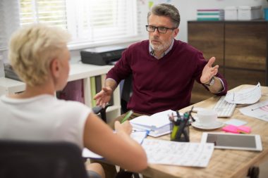 Cum pot fi gestionate conflictele de interese în terapie?