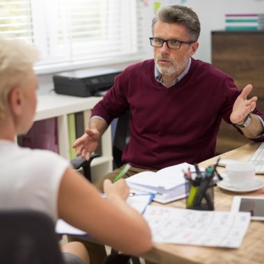 Cum pot fi gestionate conflictele de interese în terapie?