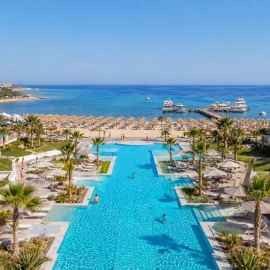 Prețurile la Xanadu Makadi Bay variază mult în funcție de sezon?