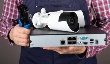 Cum îți protejezi locuința la cheie cu un kit complet de la Spy Shop?